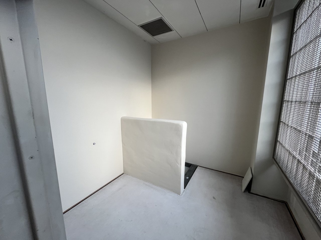 K島港湾合同庁舎 1